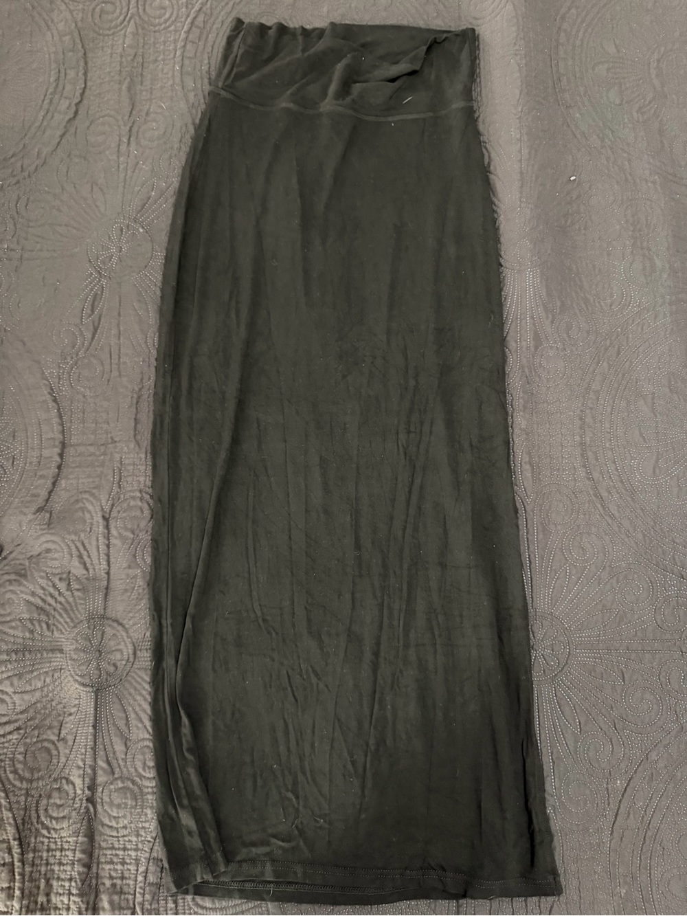 No Boundaries Black Maxi Skirt with Side Slit - Picture 2 of 3